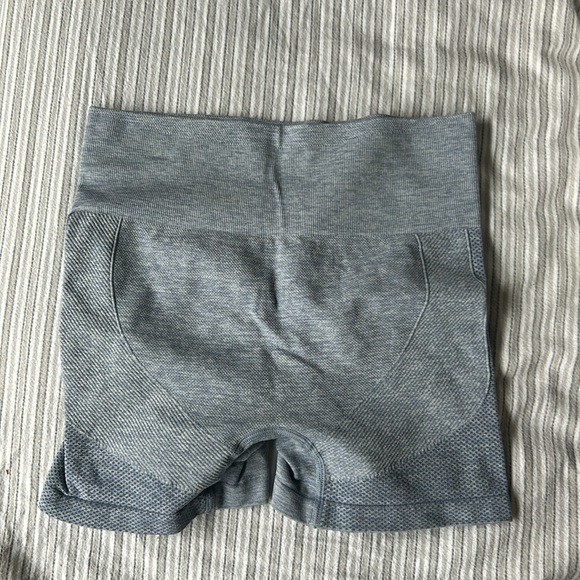 Amazon workout short bundle - Picture 5 of 7